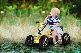 Веломобиль – первый настоящий транспорт вашего ребенка Веломобиль – первый настоящий транспорт вашего ребенка