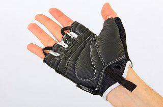 Перчатки для фитнеса: необходимость или модная прихоть? Перчатки для фитнеса: необходимость или модная прихоть?