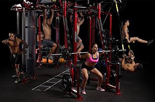 Фитнес станция – спортивный зал в одной установке Фитнес станция – спортивный зал в одной установке