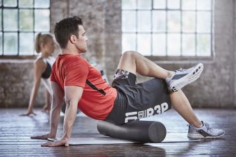Пенный валик для йоги Reebok RSYG-16007 (удлиненный)