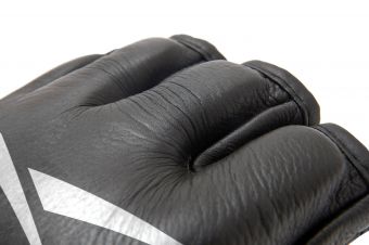 Перчатки MMA Reebok RSCB-10320RDBK M кожаные