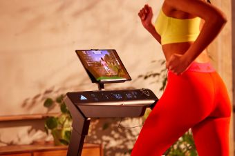 Беговая дорожка Adidas T-24c AVUS-10221