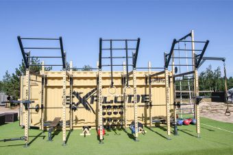 Мобильный спортивный комплекс Explode KFZ704.1 (20-футовый контейнер)